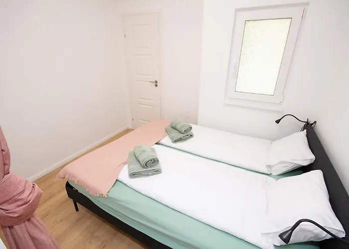 Sunny&spacious 2br-2b In The Heart Of Buda Apartman *