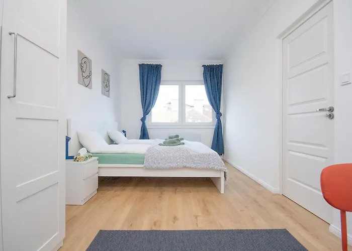 Sunny&spacious 2br-2b In The Heart Of Buda *