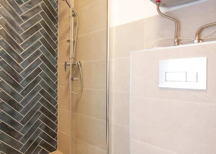 Sunny&spacious 2br-2b In The Heart Of Buda * Budapest